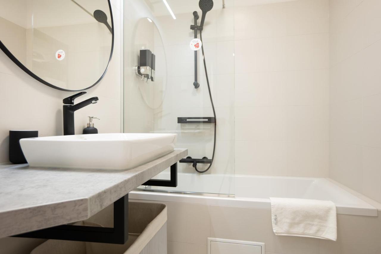 Bright Stylish Apartment In A Top Location Wien Exteriör bild